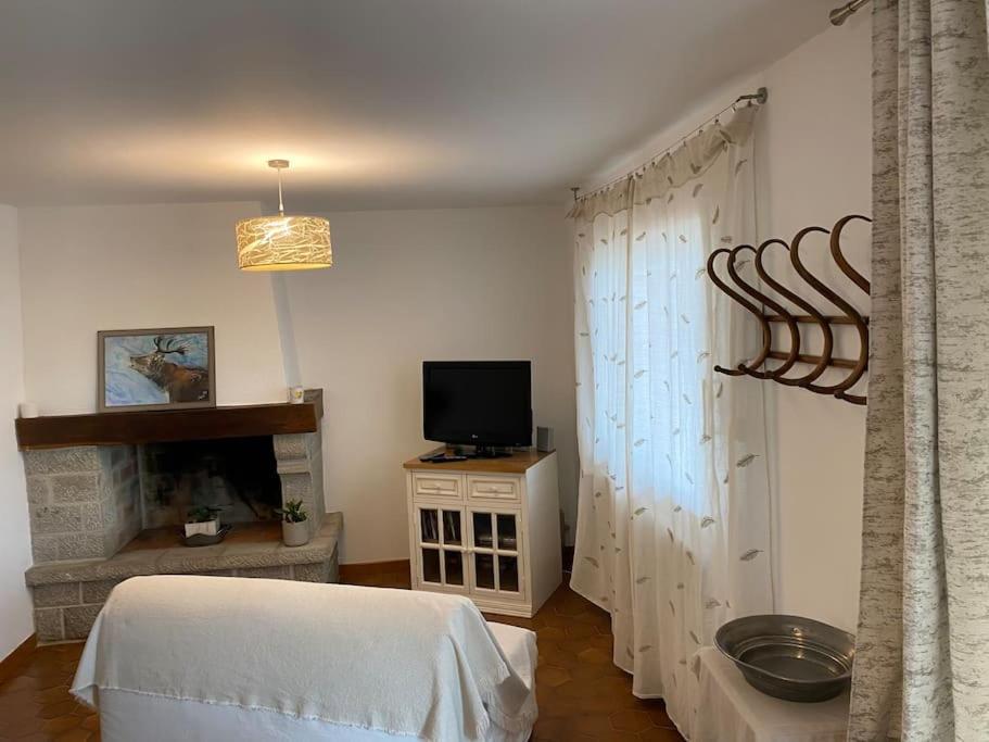 Logement Au Calme Pres D'Aurillac Sansac-de-Marmiesse المظهر الخارجي الصورة